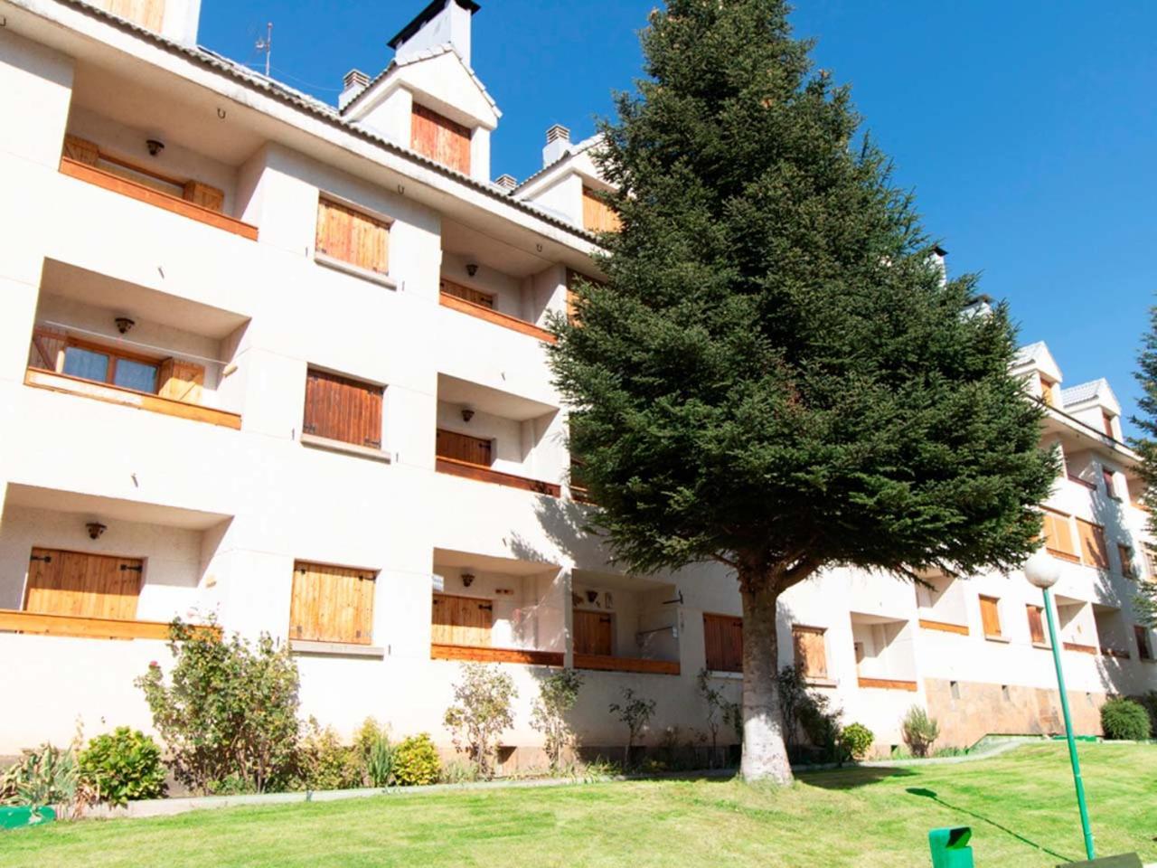 Apartamentos Villanua 3000 Buitenkant foto